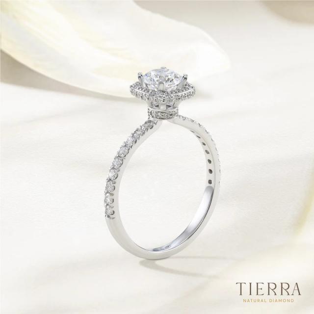 Nhẫn đính hôn kim cương Halo cushion có vòng cổ NCH2009