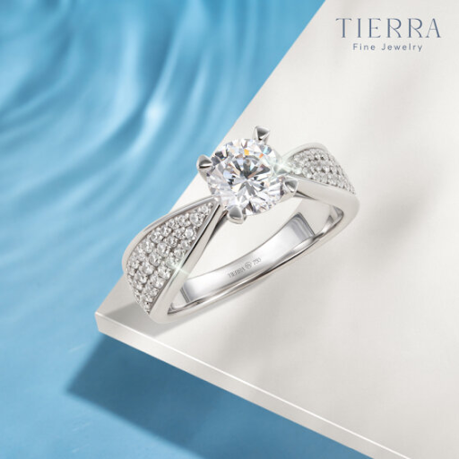 Sinh năm 2000 mệnh gì? hợp mẫu trang sức nào?